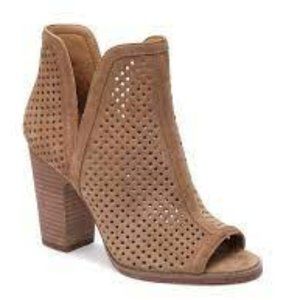 LUCKY BRAND  SUEDE PEEP TOE ANKLE BOOTIES SIZE 9